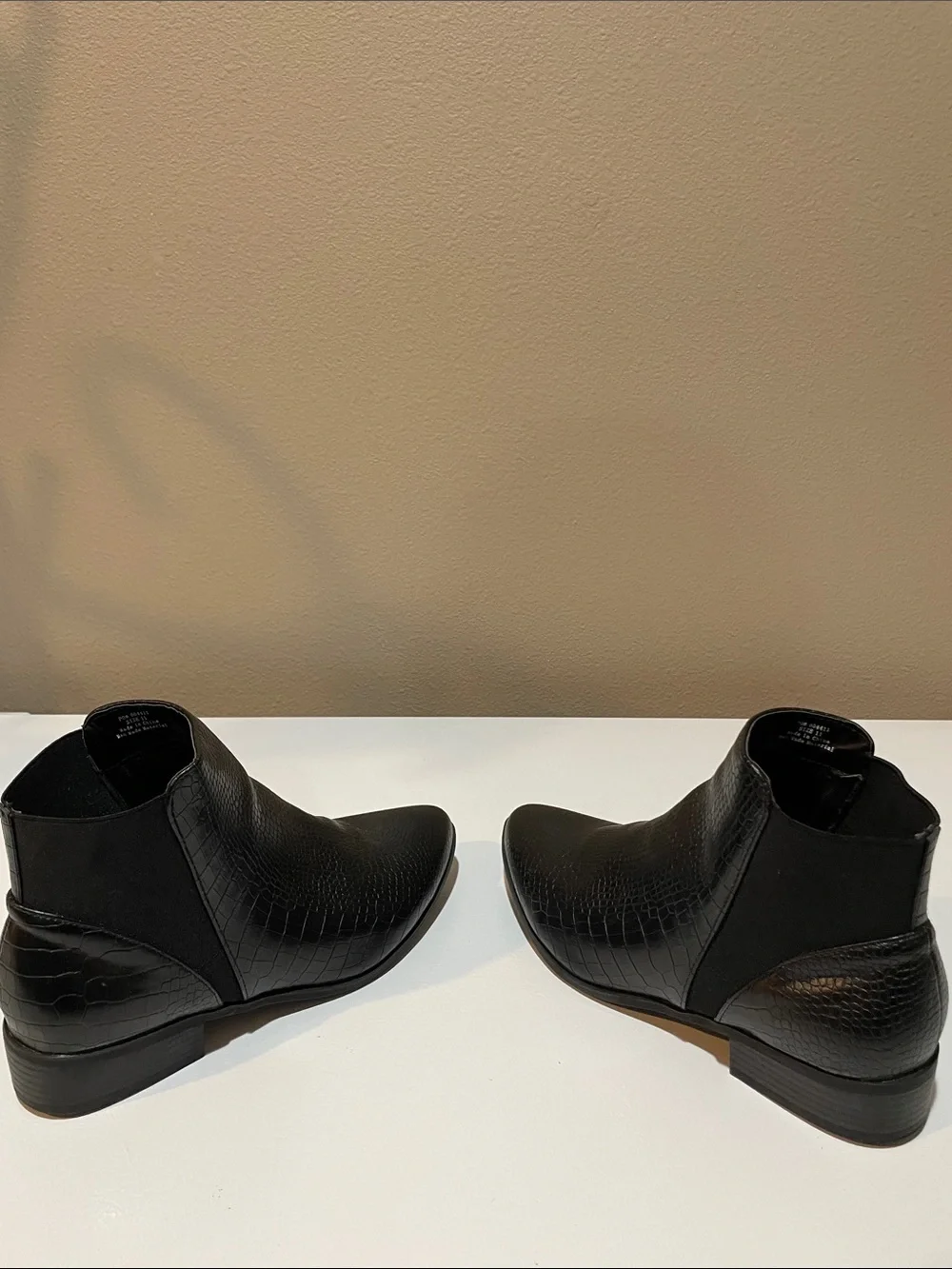 DSW Tru Comfort Foam Black Croc-Embossed Pointed Toe Ankle Boots